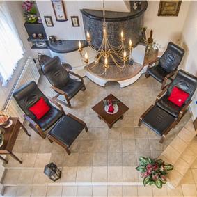 4 Bedroom Villa with Pool and Annex near Porec, Sleeps 8